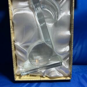 Crystal Treble Clef Musical Note On Stand